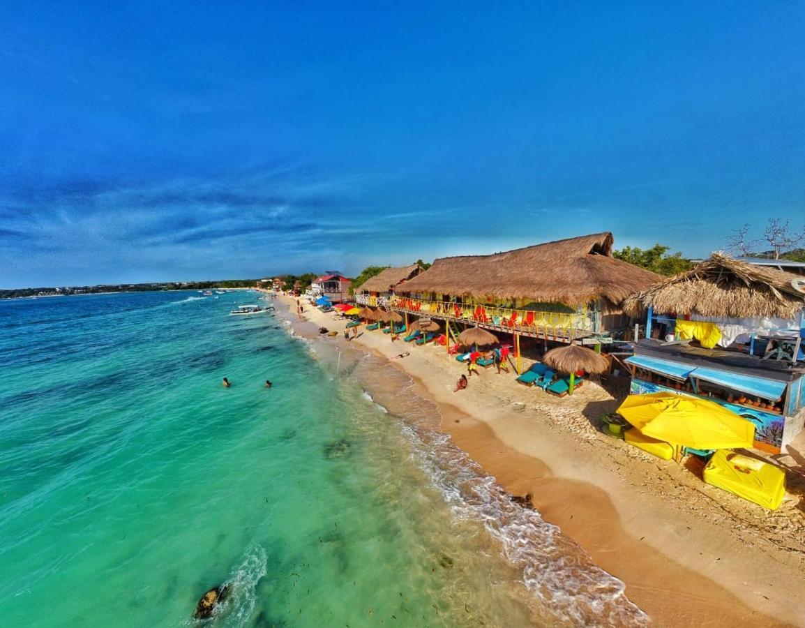 Nuestros Tres Tesoros II Hotel ปลายาบลังกา ภายนอก รูปภาพ